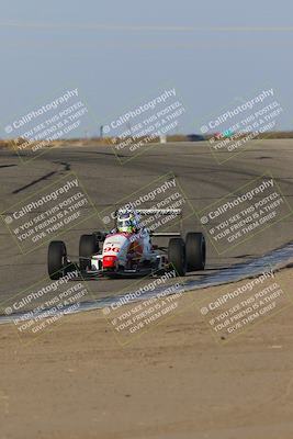 media/Oct-29-2022-CalClub SCCA (Sat) [[e05833b2e9]]/Race Group 2/Race (Outside Grapevine)/